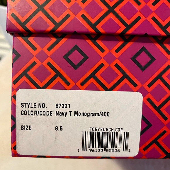 ✨NEW✨TORY BURCH T MONOGRAM GOOD LUCK TRAINER - Picture 8 of 9